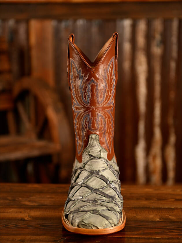 ZWW SMOKE SHOW PIRARUCU FISH