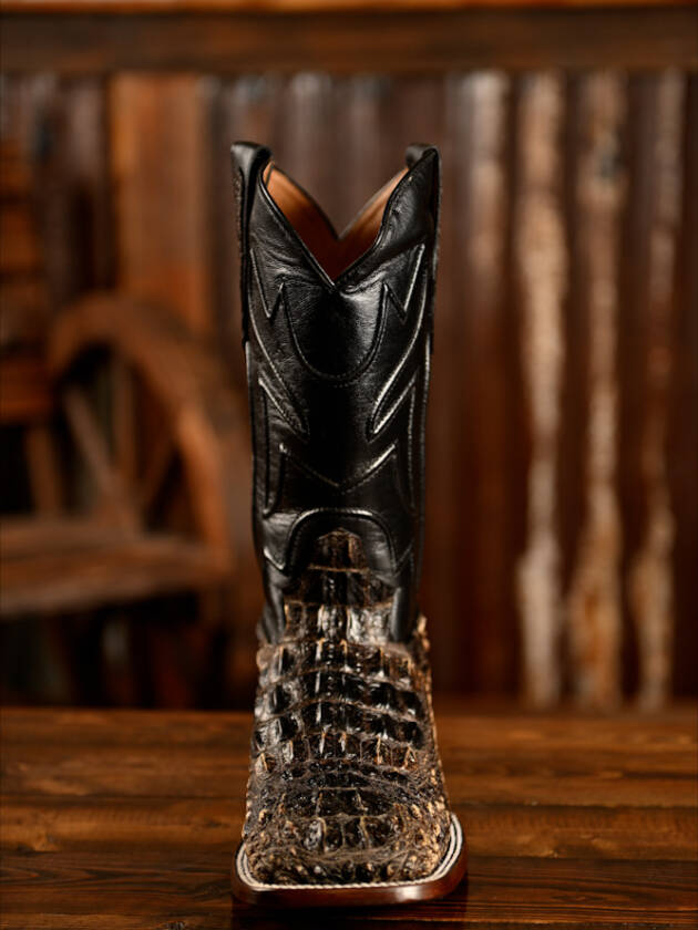 MALCREADO NATURAL BULLDOG ALLIGATOR